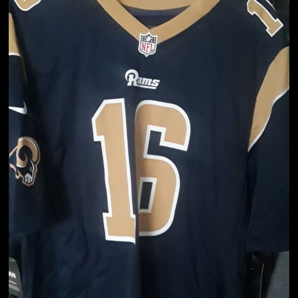 Nike nfl rams jersey
